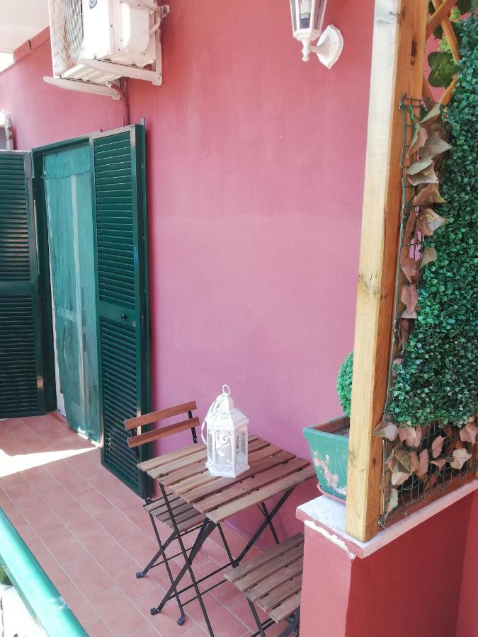Camera Sofia B&B Pozzuoli Esterno foto