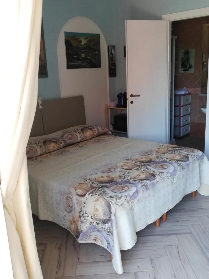 Camera Sofia B&B Pozzuoli Esterno foto